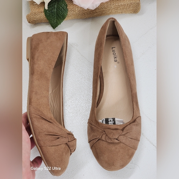 Women's Brown Flats - Picture 2 of 5
